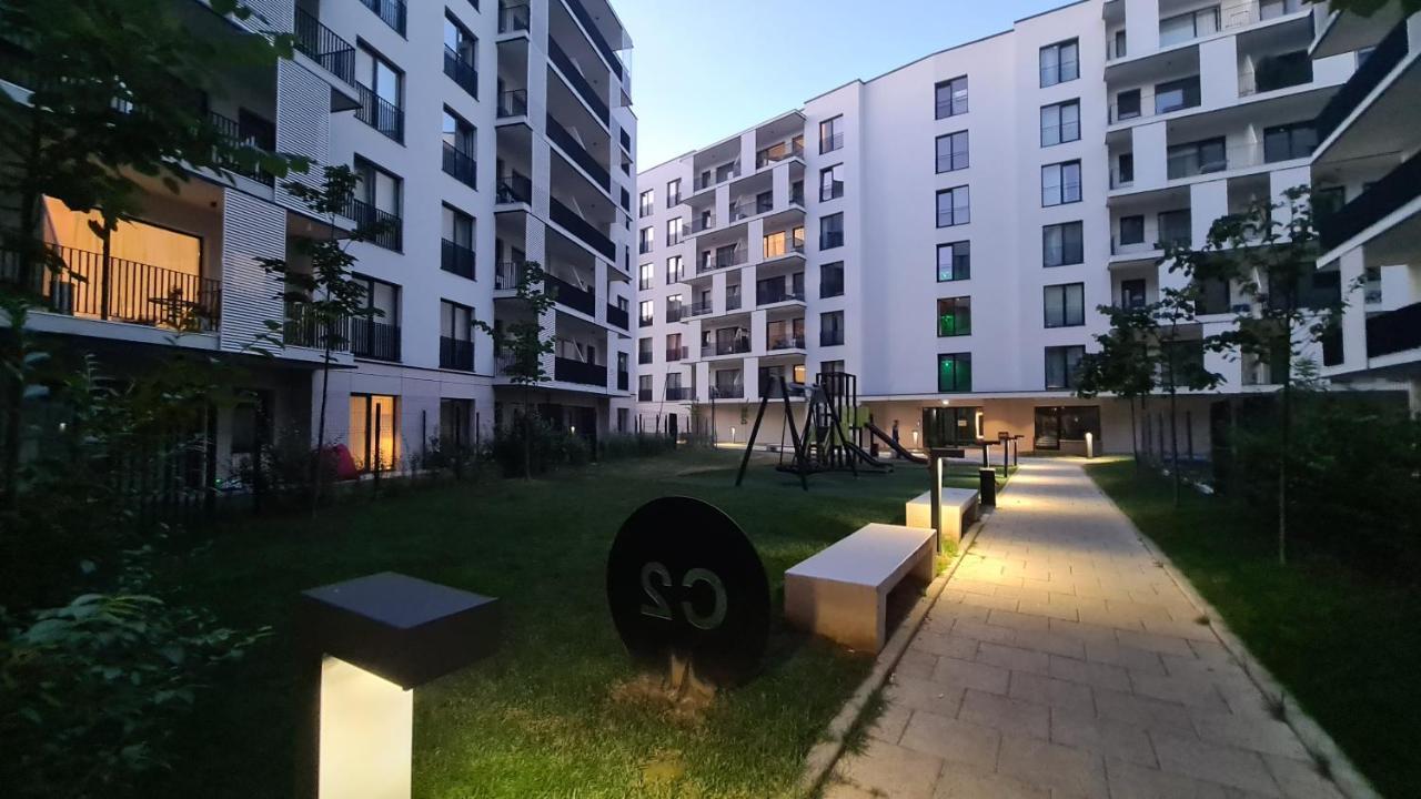Апартаменти 5* Luxury Near Avram Iancu Sq New. Private Parking Клуж-Напока Екстер'єр фото