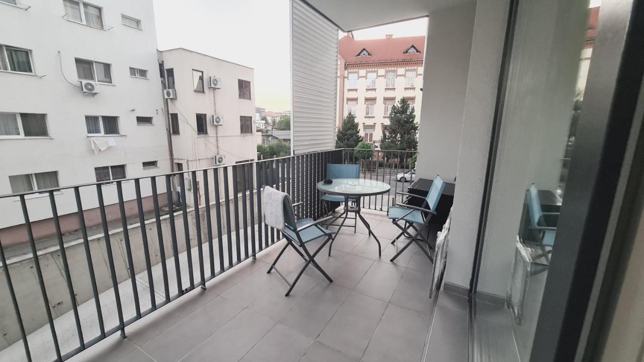 Апартаменти 5* Luxury Near Avram Iancu Sq New. Private Parking Клуж-Напока Екстер'єр фото